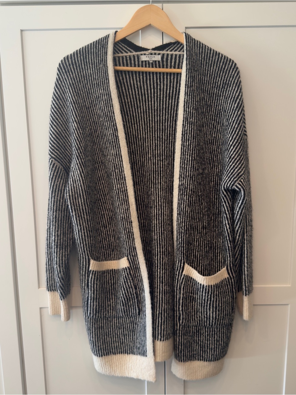 FRNCH Black Cream Vertical Striped Open Cardigan S/M